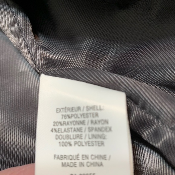 Grey Blazer with 3/4 Length Cinched Sleeves - Picture 8 of 12